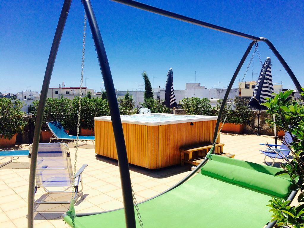 Castello Conti Filo Bed & Breakfast Torre Santa Susanna Dış mekan fotoğraf